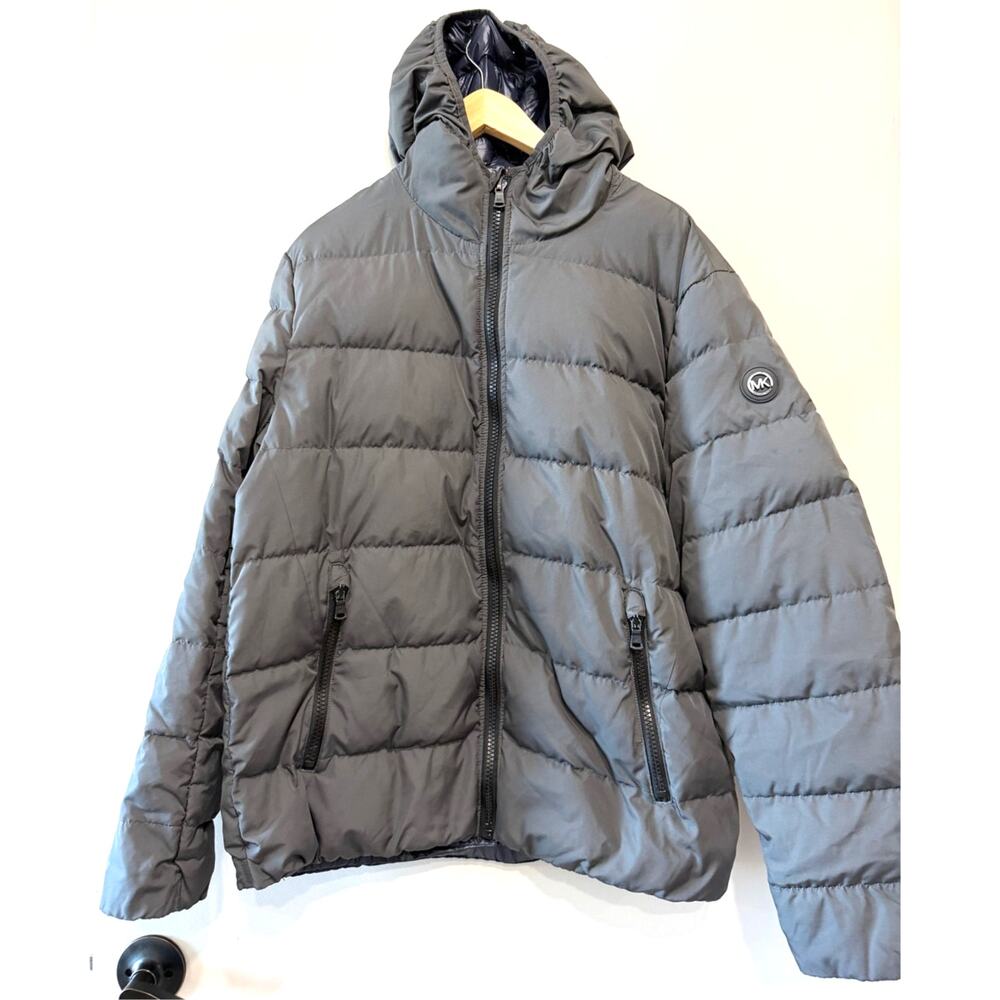 Michael Kors Men's Hooded Down Puffer Parka packable Jacket Gray  Large